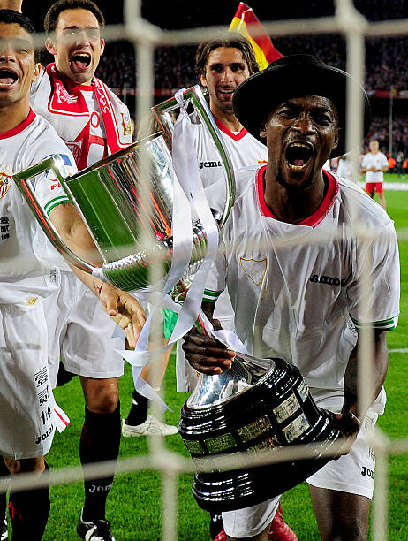 传递出的足 传递出的足